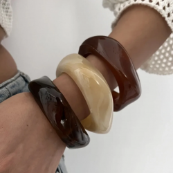 Acrylic Fashion Bracelet Exaggerated Irregular Translucent Personality Exaggerated Bracelet